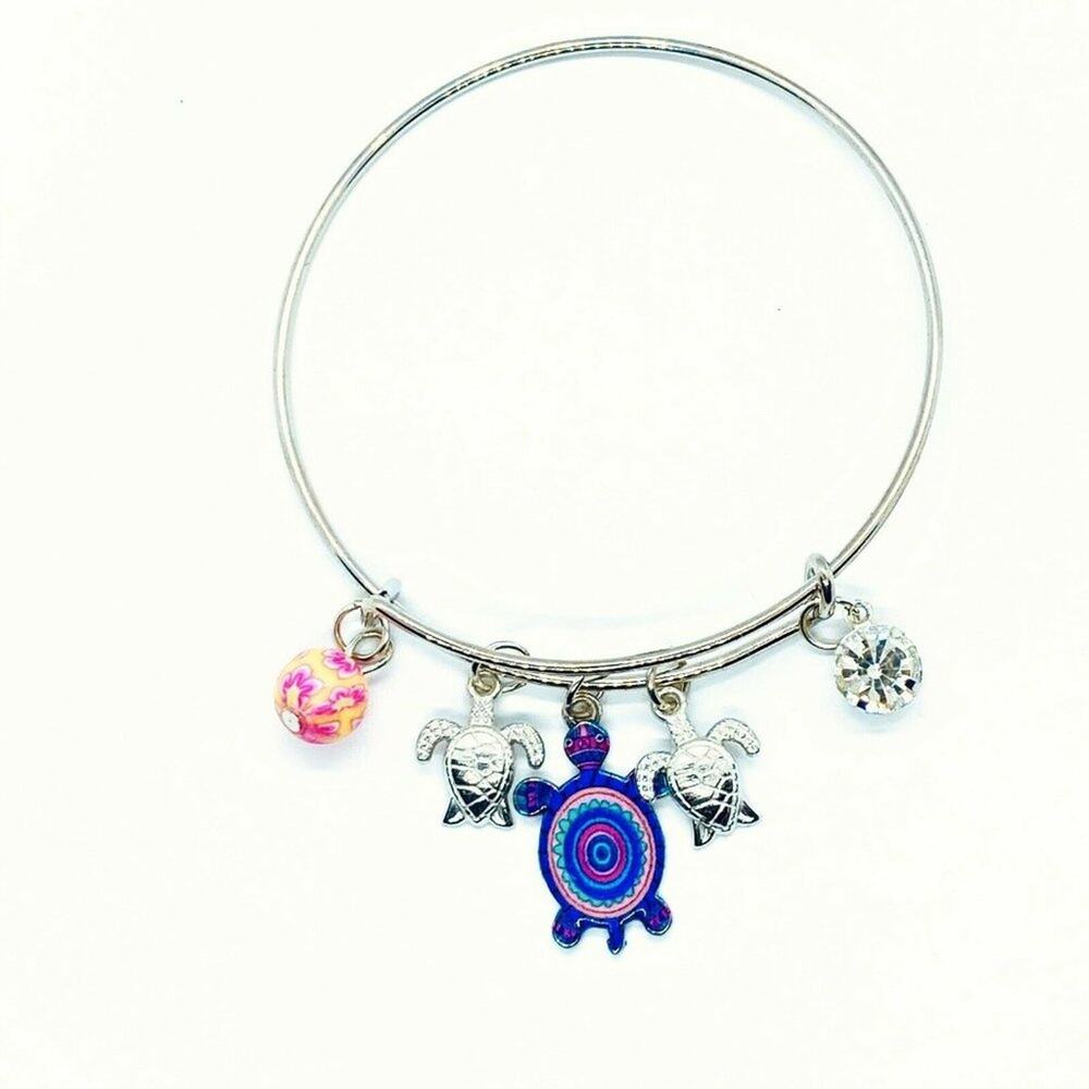 Beaded Sea Turtle Charm Colorful Bangle Bracelet